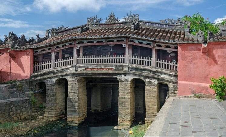 The Japanese Covered Bridge with its tiled roof and pink walls